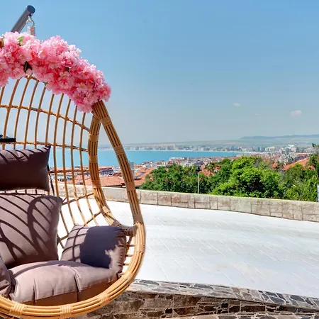 Sea View Hills Hotel