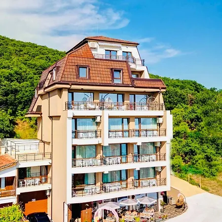 Sea View Hills * סבטי ולאס
