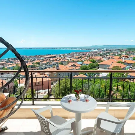 Sea View Hills 圣弗拉斯