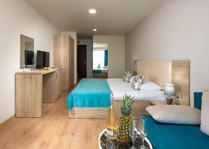 Sea View Hills Szálloda